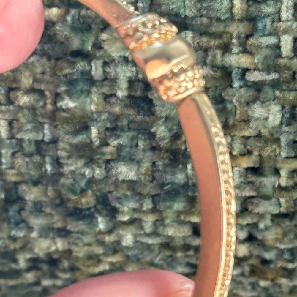 Flex Bangles - Picture 3 of 4